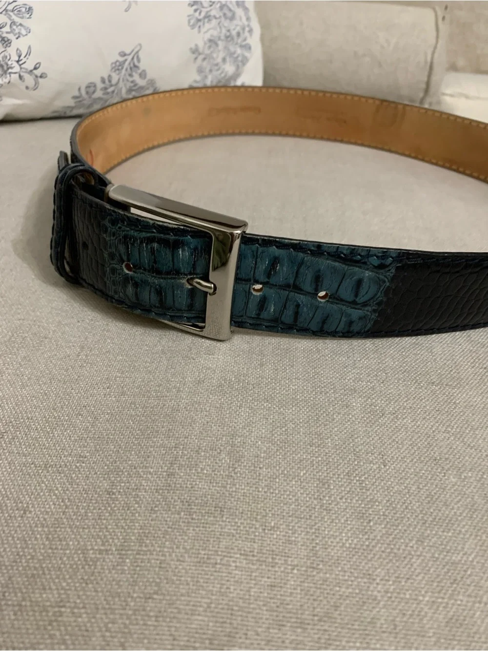 Roger Ximenez Midnight mock crocodile Italian leather Belt Size 38